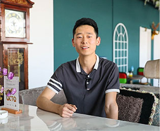 大树下中西餐厅